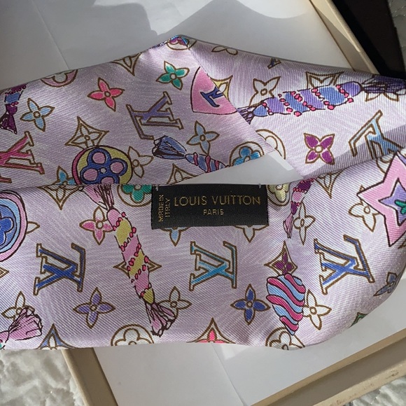 Louis Vuitton bandeau, scarf, vintage, autentic, silk - Picture 7 of 8